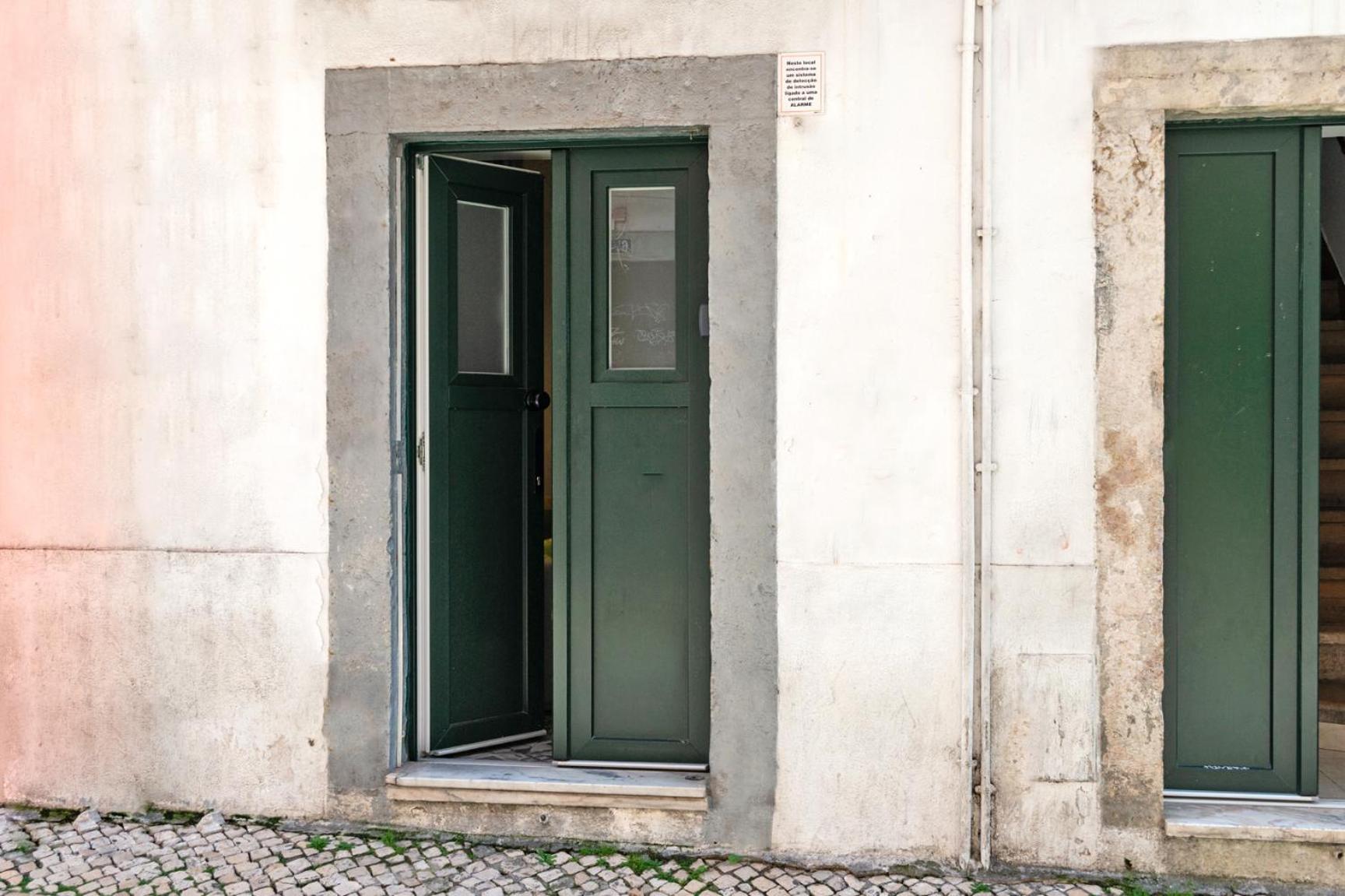 Apartment In Bairro Alto 58 - Lisbon Charm ภายนอก รูปภาพ